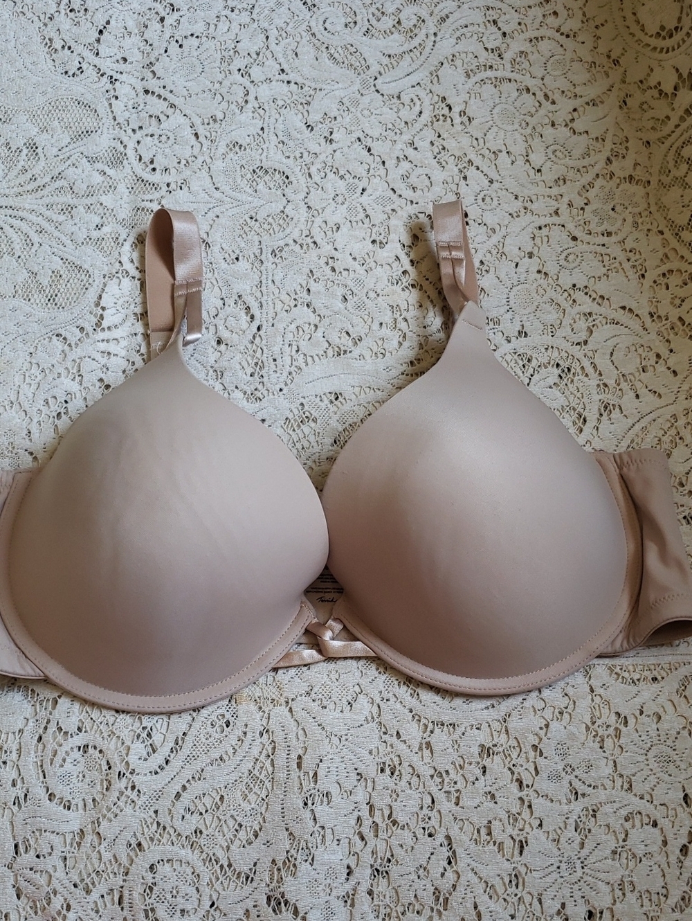 Torrid Everyday Smooth T-Shirt Push Up Bra - Nude Size 40DDD
